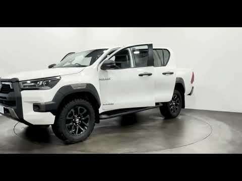 2024 TOYOTA HILUX