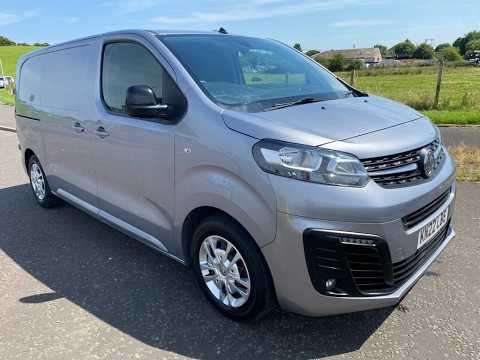 2022 VAUXHALL VIVARO