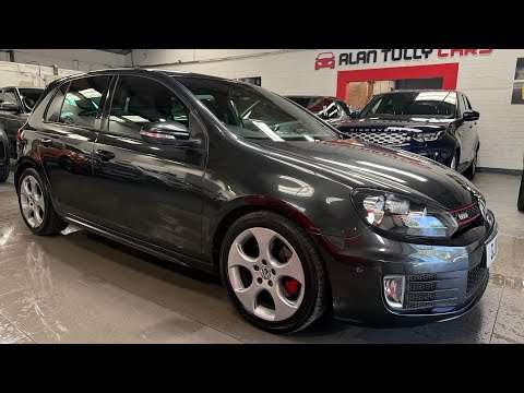 2011 VOLKSWAGEN GOLF