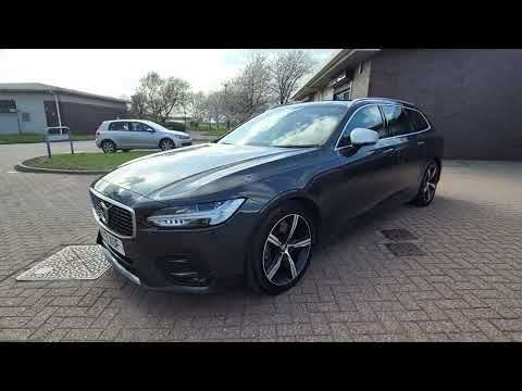 2019 VOLVO V90