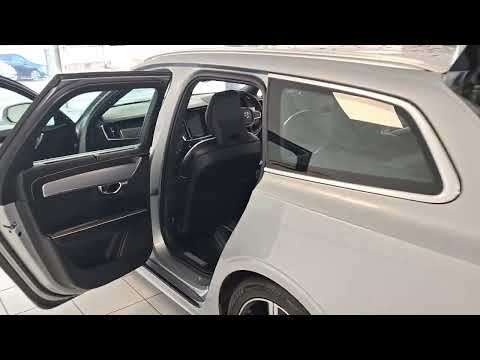 2019 VOLVO V90