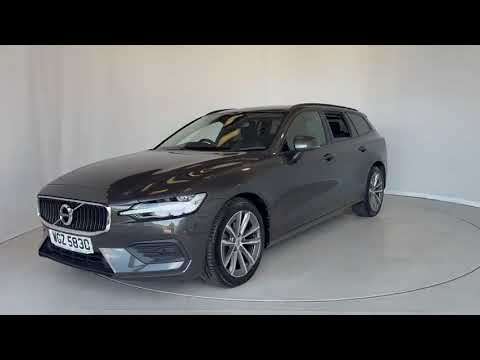 2022 VOLVO V60