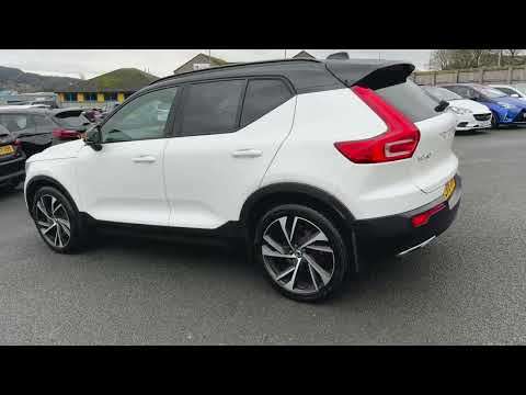 2018 VOLVO XC40