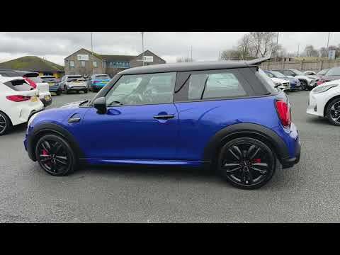 2018 MINI HATCH