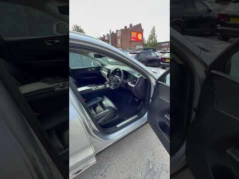 2018 VOLVO XC60