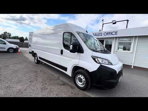 2025 TOYOTA PROACE MAX