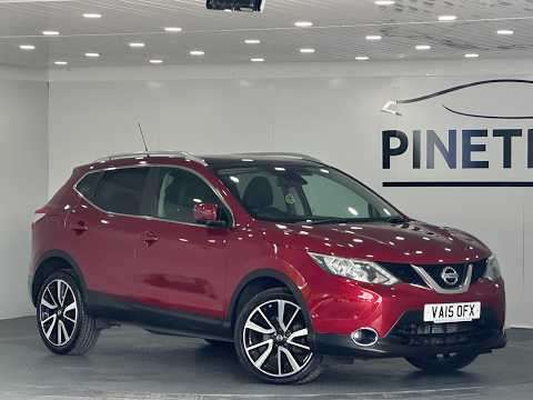 2015 NISSAN QASHQAI