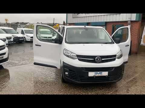 2022 VAUXHALL VIVARO