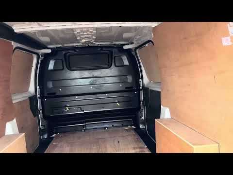 2023 VAUXHALL VIVARO