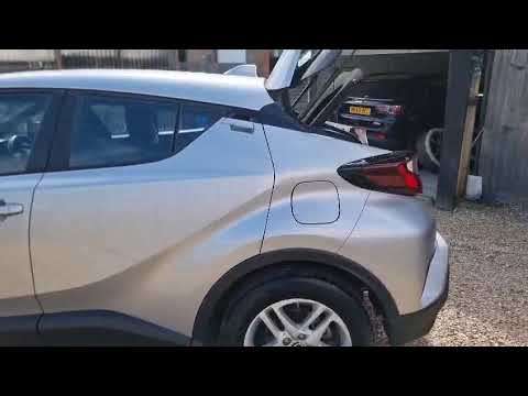 2023 TOYOTA C-HR