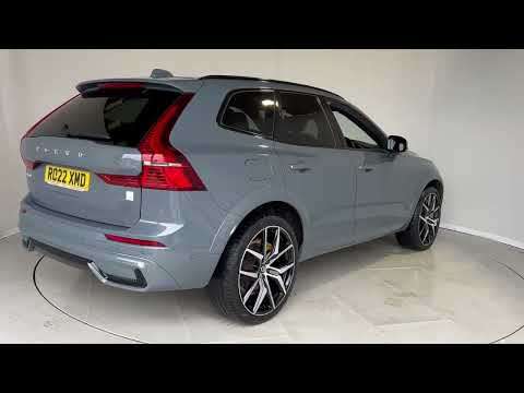 2022 VOLVO XC60