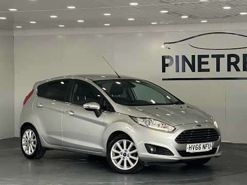 2016 FORD FIESTA