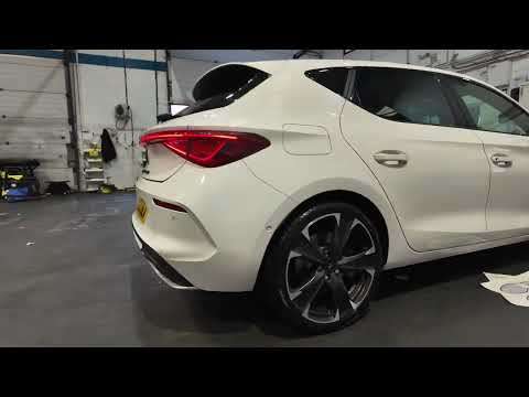 2023 CUPRA LEON
