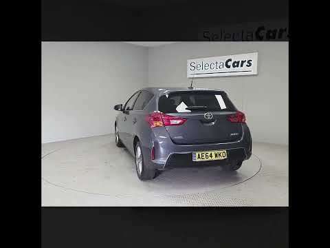 2015 TOYOTA AURIS