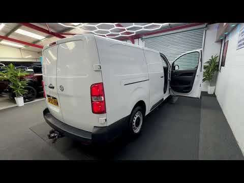2023 VAUXHALL VIVARO