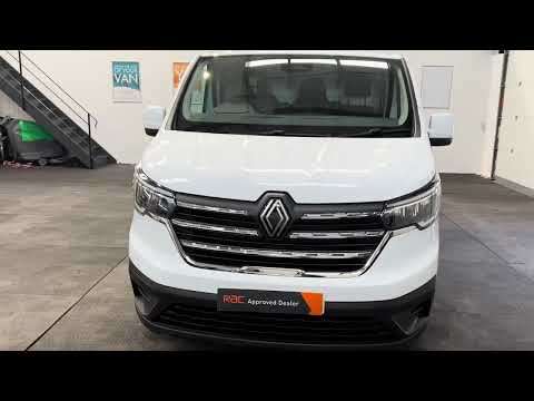 2024 RENAULT TRAFIC