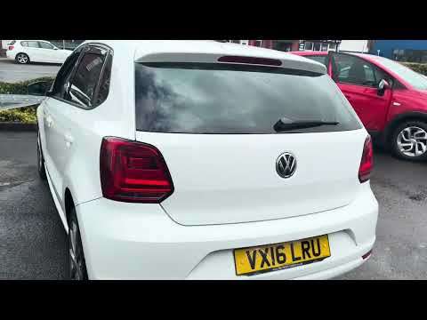 2016 VOLKSWAGEN POLO