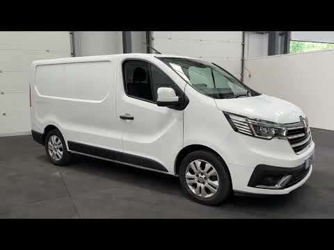 2023 RENAULT TRAFIC