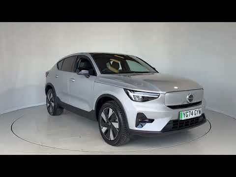 2024 VOLVO C40