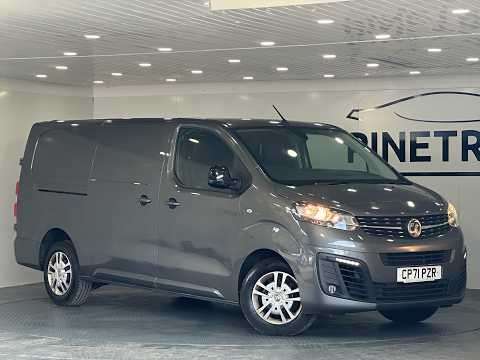 2022 VAUXHALL VIVARO