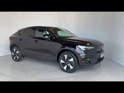 2024 VOLVO C40