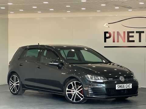 2016 VOLKSWAGEN GOLF
