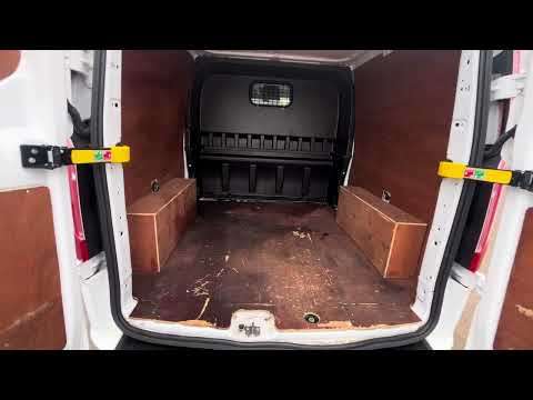 2022 FORD TRANSIT CUSTOM