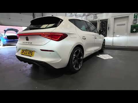 2023 CUPRA LEON