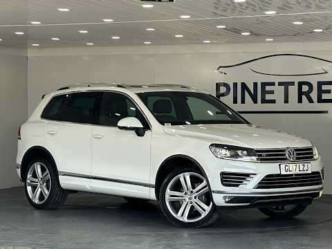 2017 VOLKSWAGEN TOUAREG