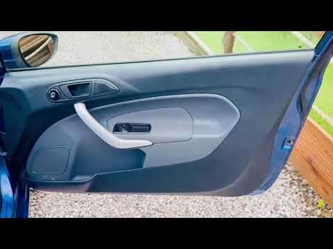 2009 FORD FIESTA