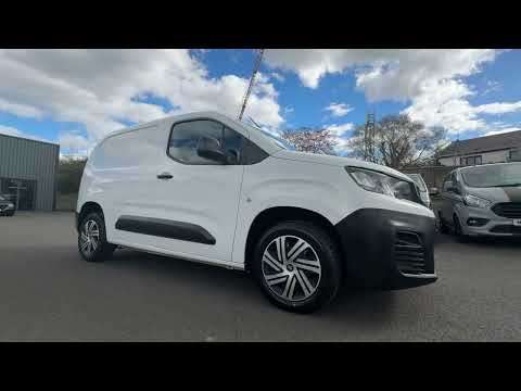2021 PEUGEOT PARTNER