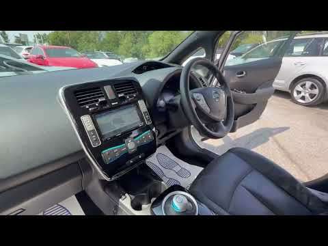 2017 NISSAN LEAF
