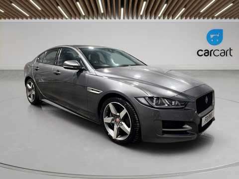 2018 JAGUAR XE