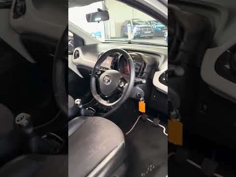 2016 TOYOTA AYGO