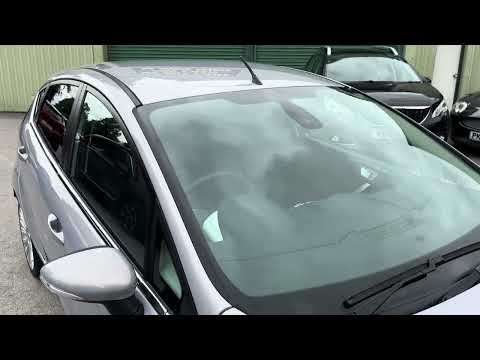 2012 FORD FIESTA
