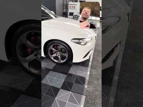 2017 ALFA ROMEO GIULIA