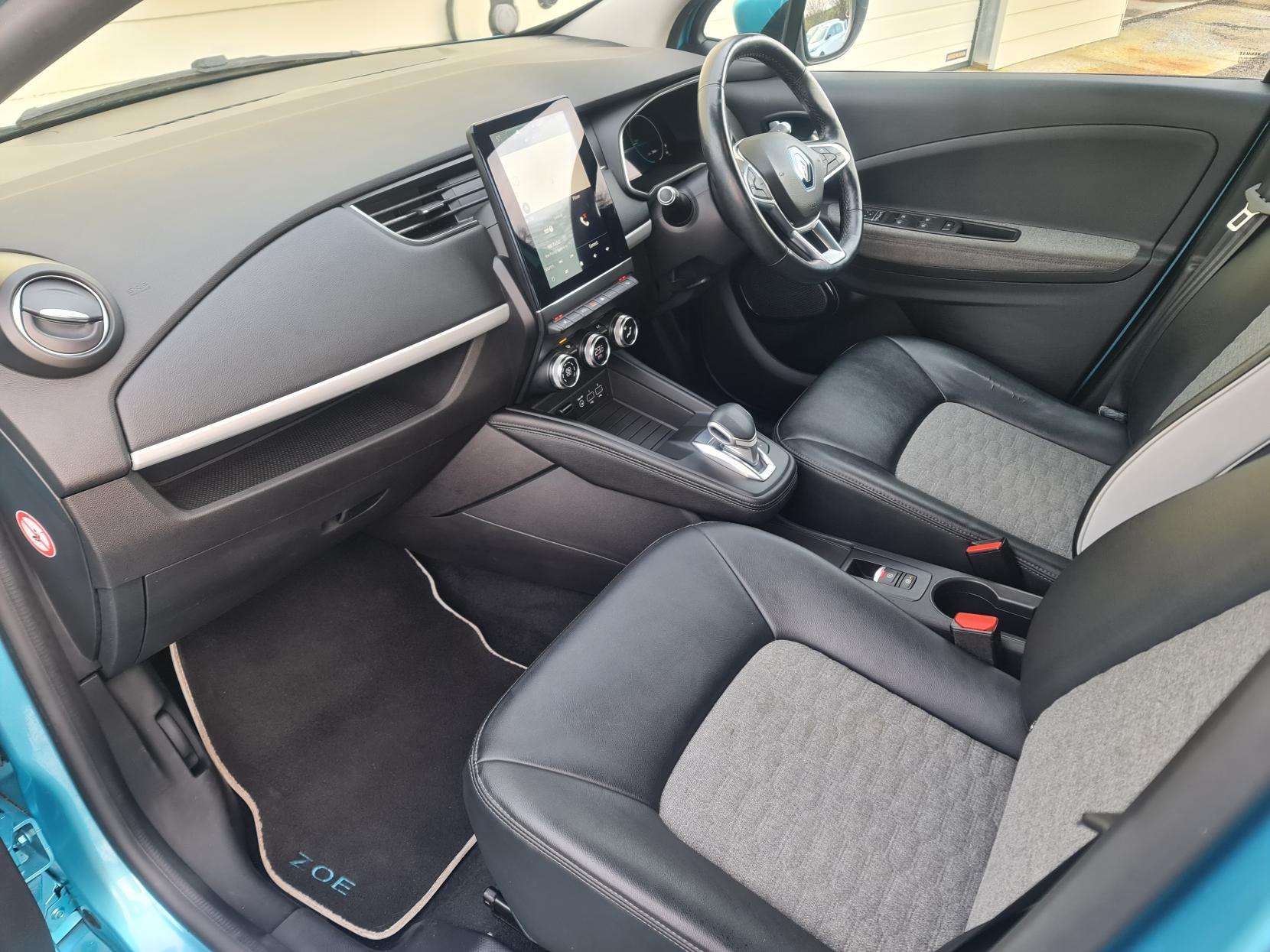 2020 RENAULT ZOE 2020 RENAULT ZOE