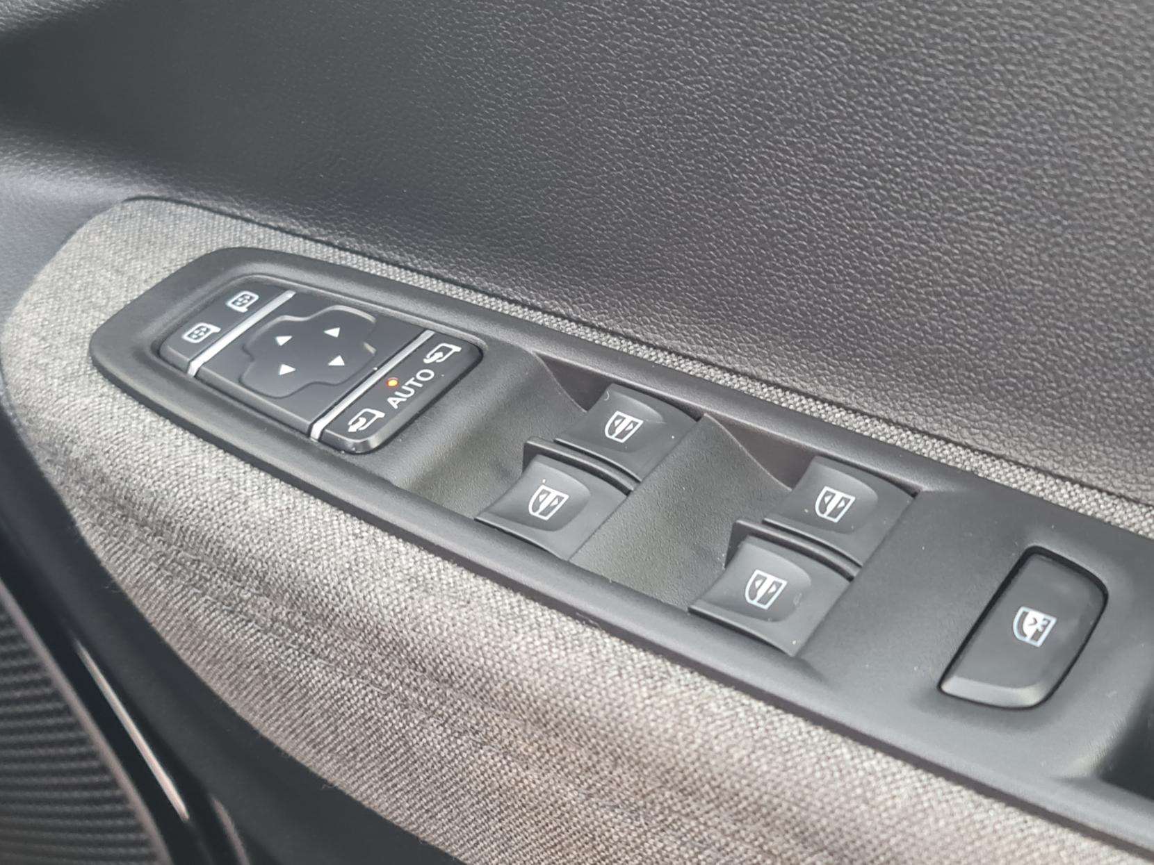 2020 RENAULT ZOE 2020 RENAULT ZOE