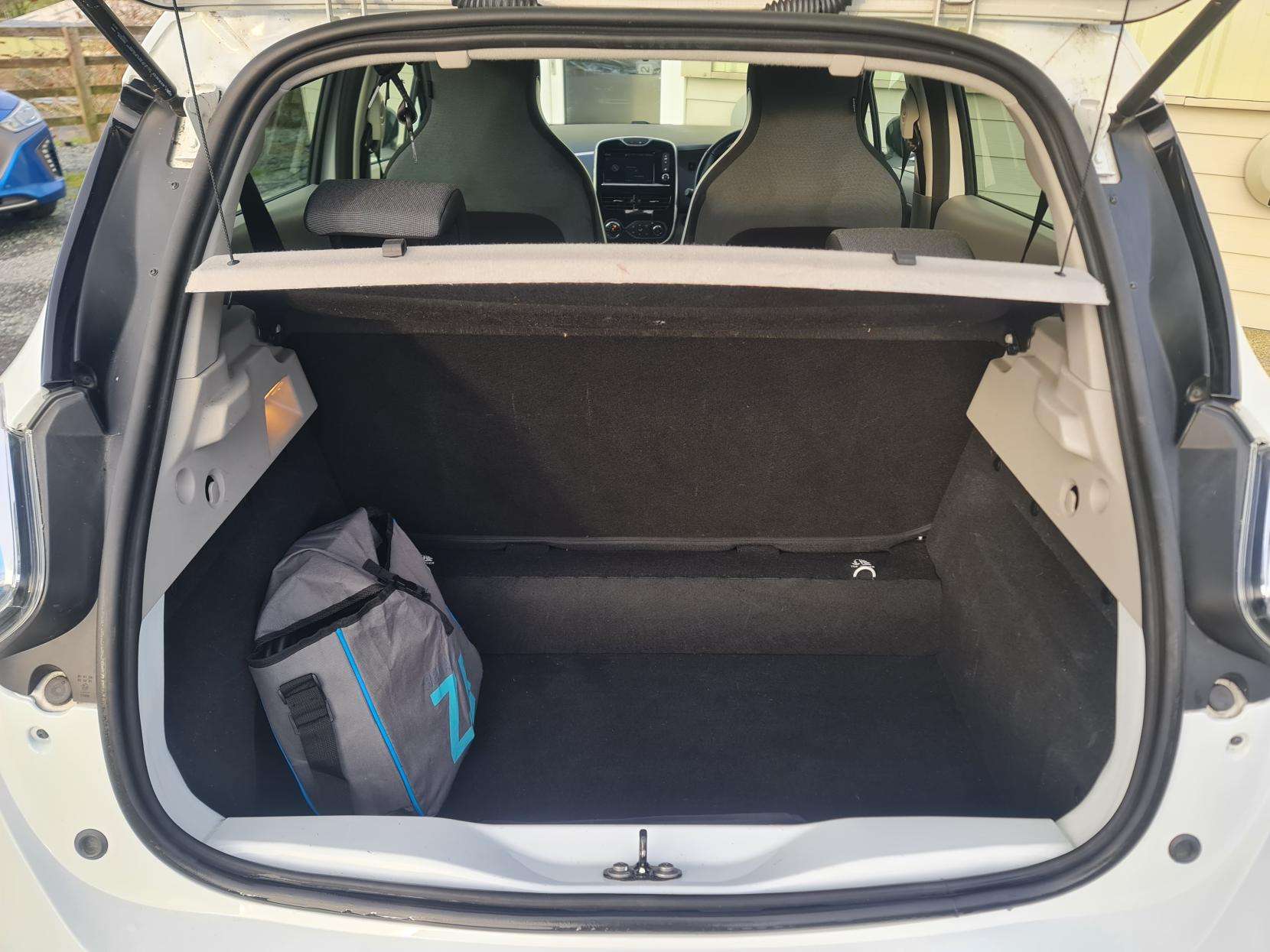 2016 RENAULT ZOE 2016 RENAULT ZOE