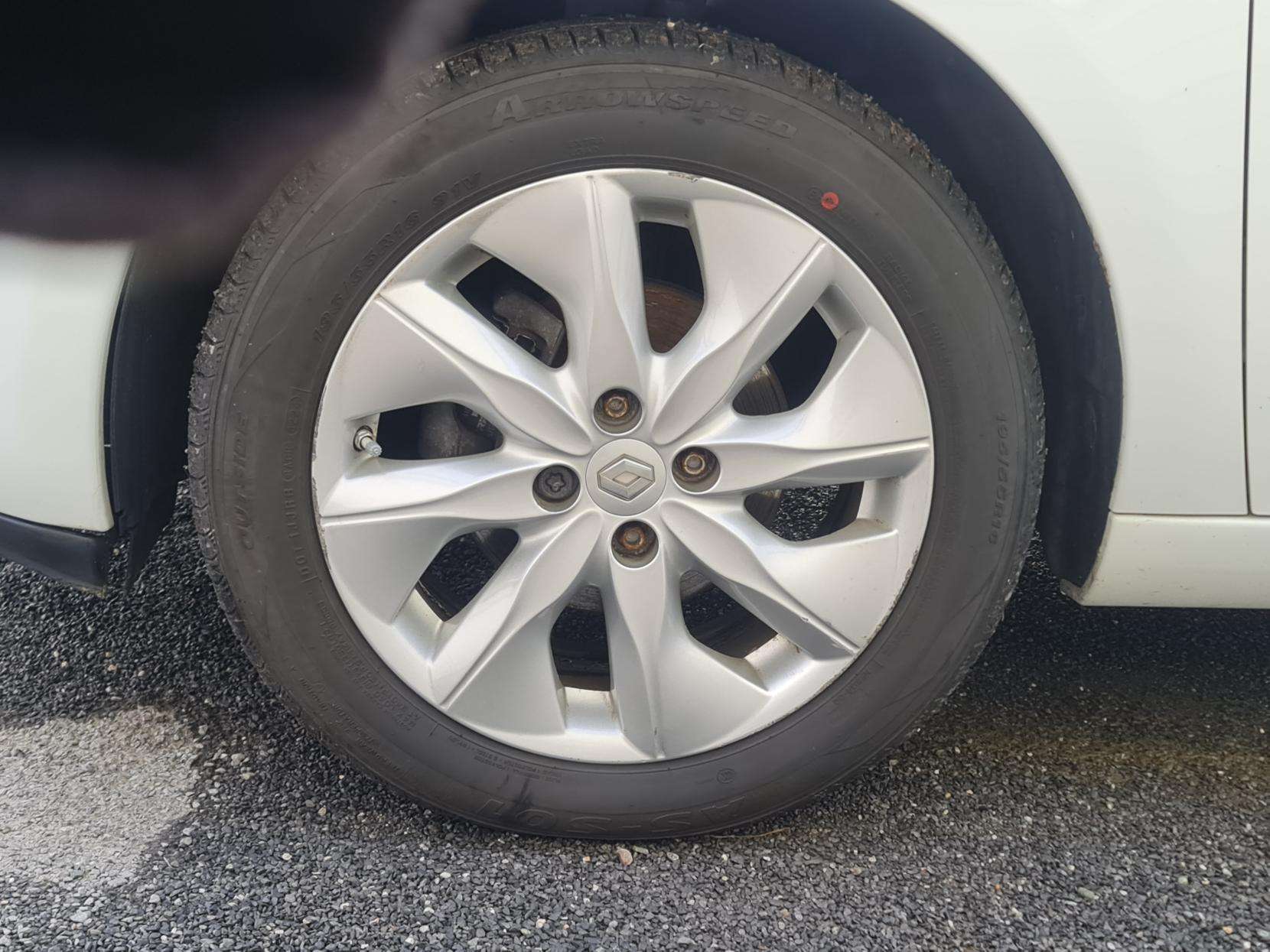 2016 RENAULT ZOE 2016 RENAULT ZOE