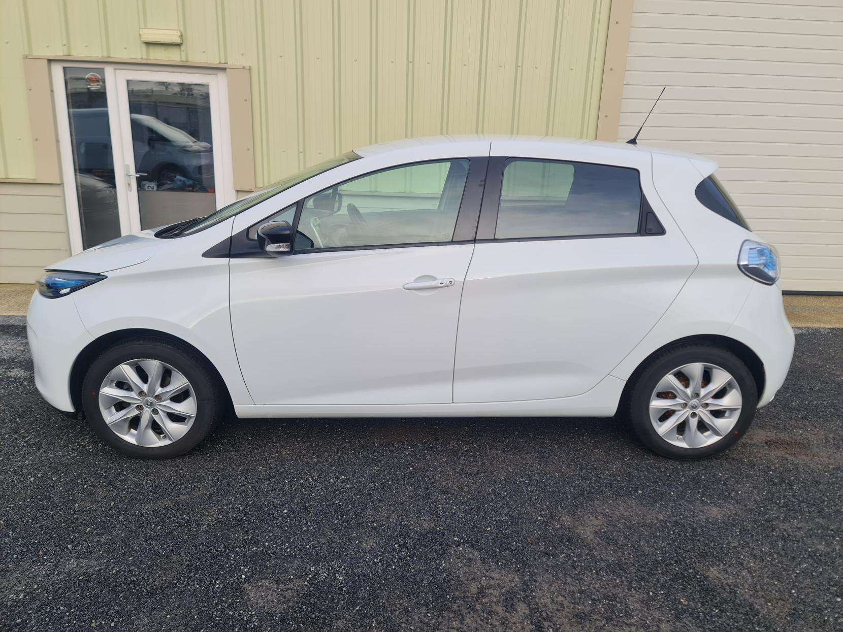 2016 RENAULT ZOE 2016 RENAULT ZOE