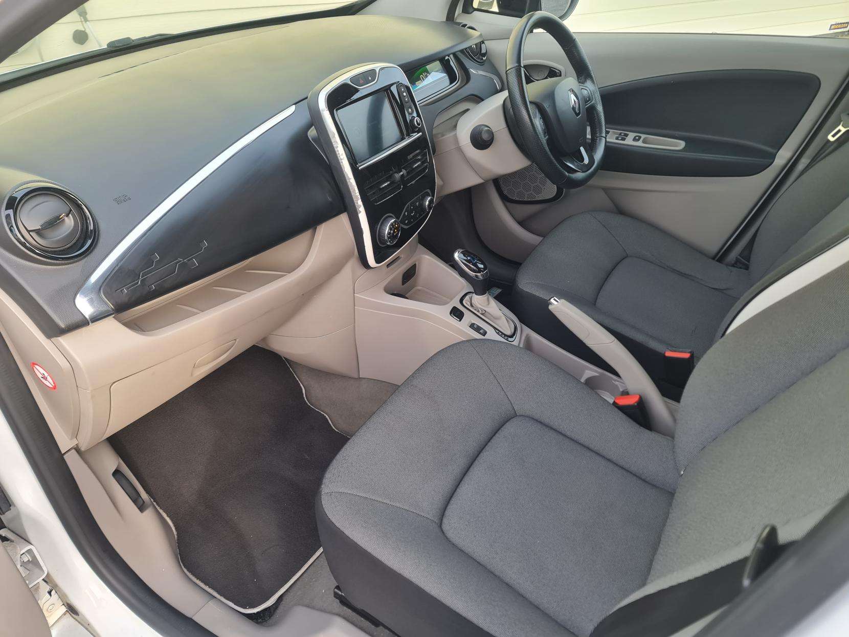 2016 RENAULT ZOE 2016 RENAULT ZOE