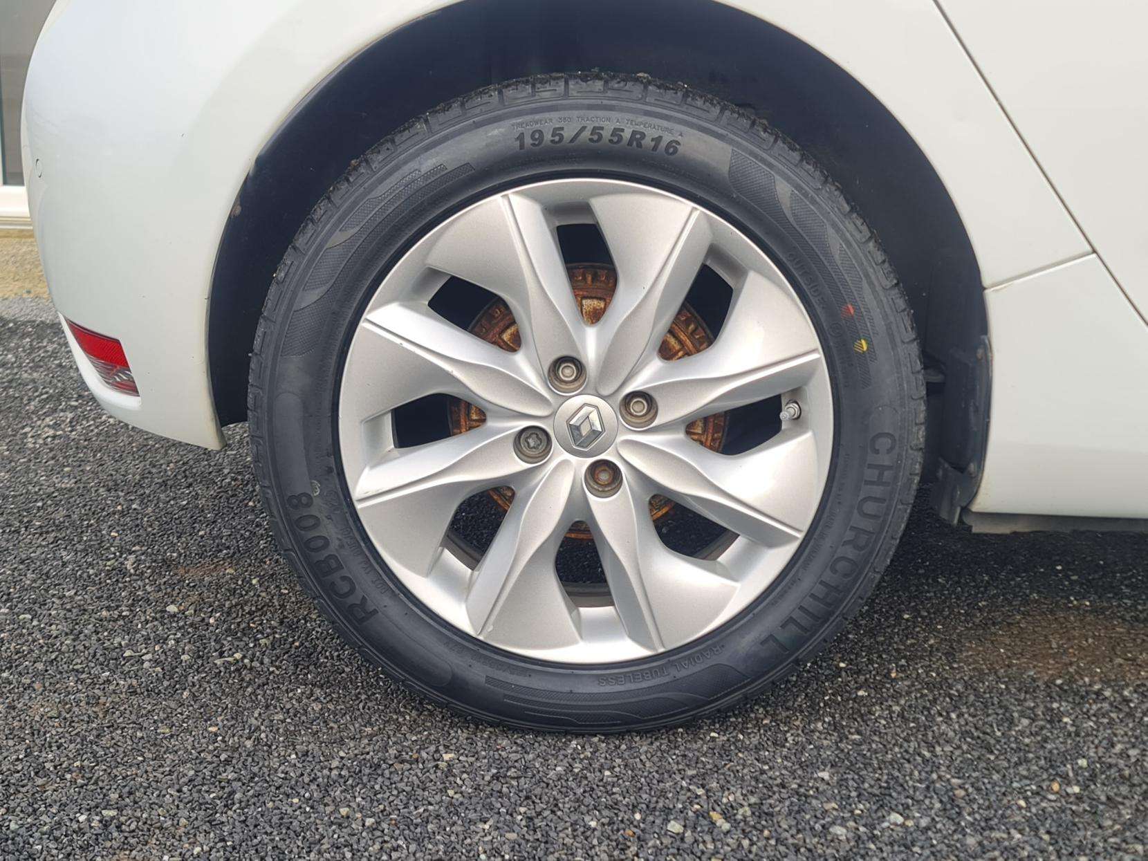 2016 RENAULT ZOE 2016 RENAULT ZOE