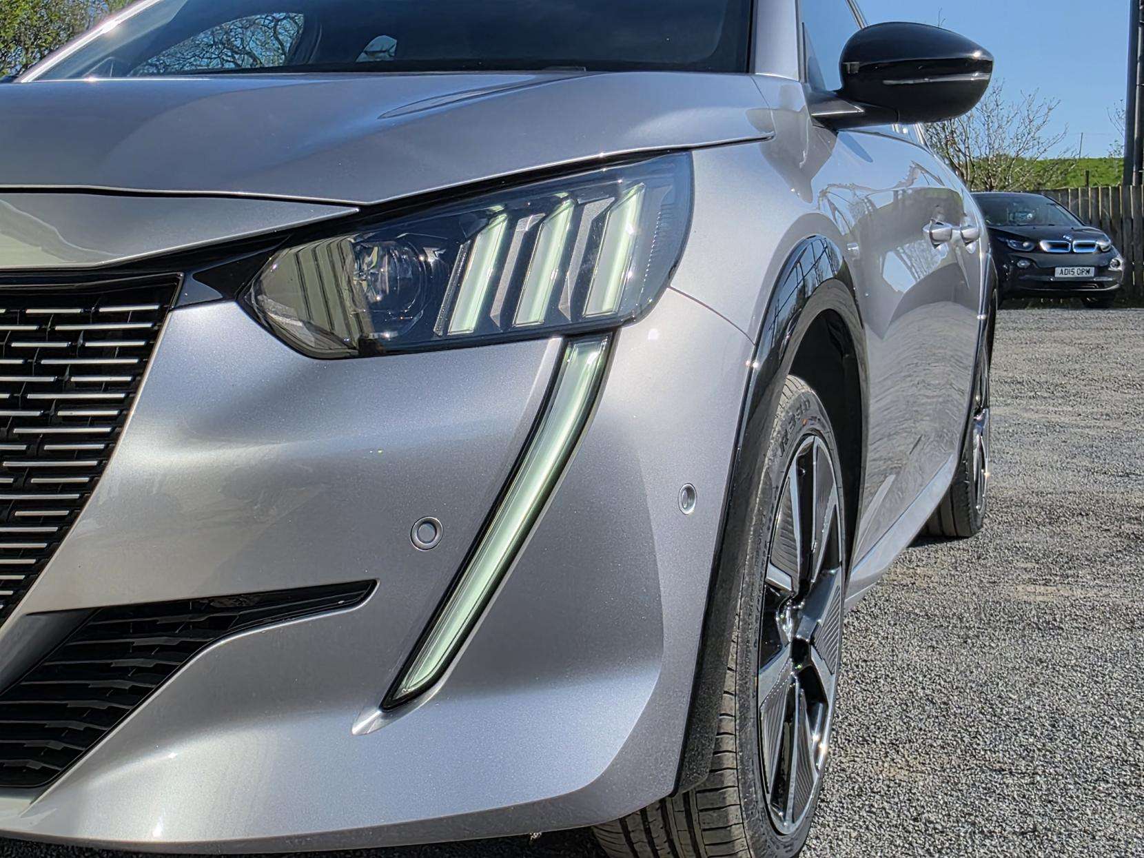 2021 PEUGEOT E-208 2021 PEUGEOT E-208