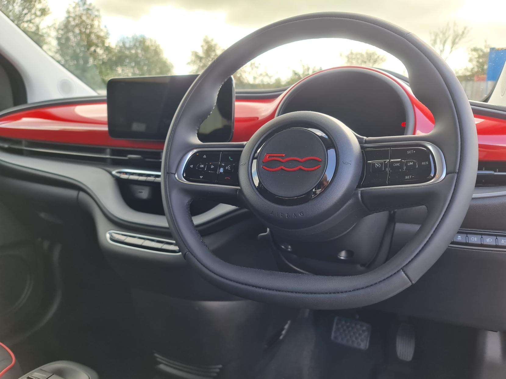 2023 FIAT 500E 2023 FIAT 500E