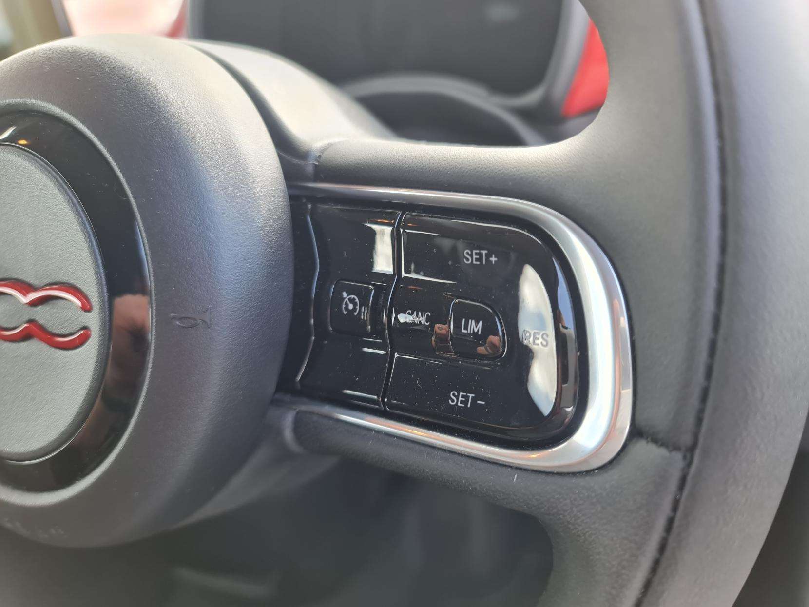 2023 FIAT 500E 2023 FIAT 500E