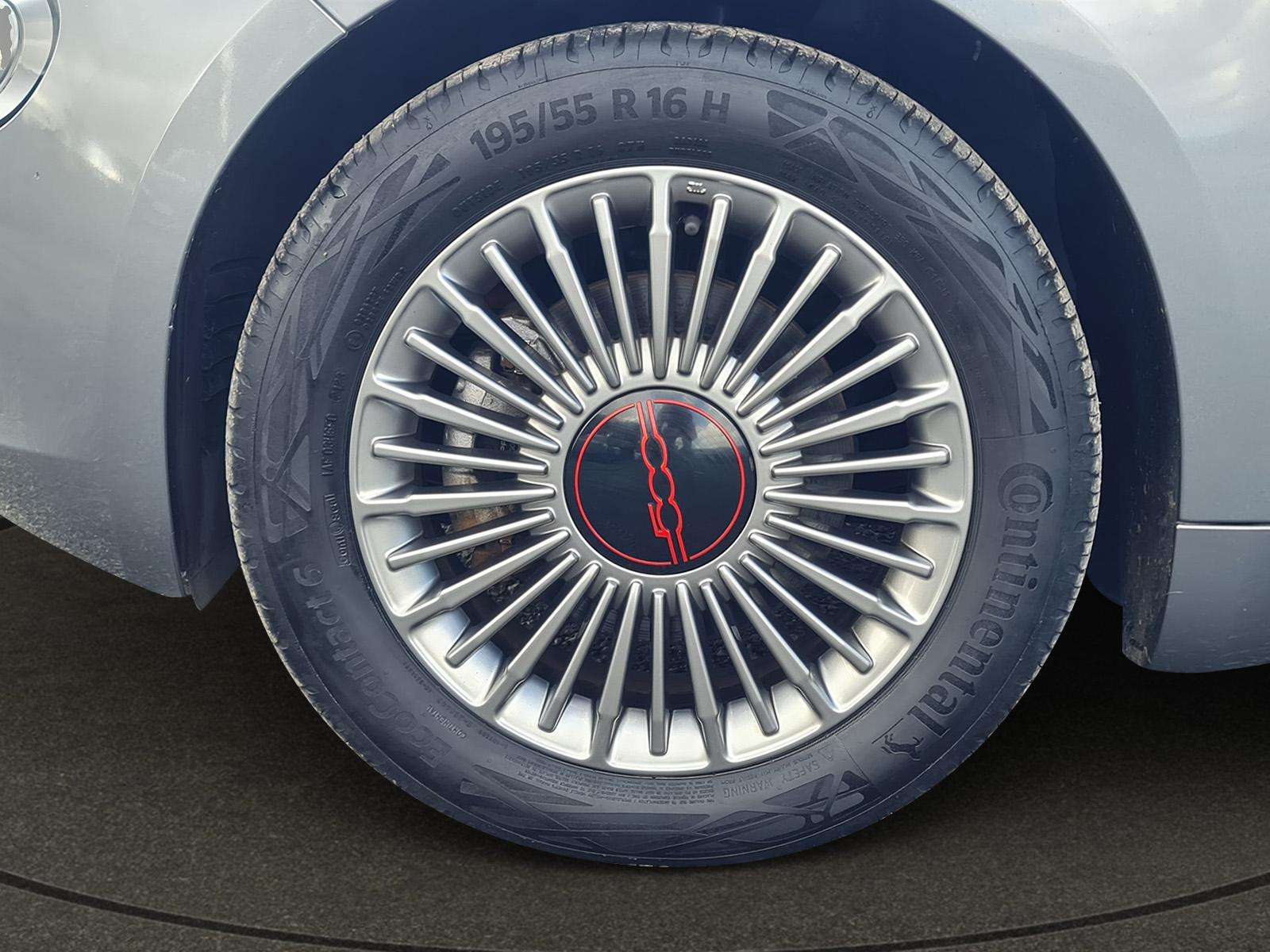 2023 FIAT 500E 2023 FIAT 500E