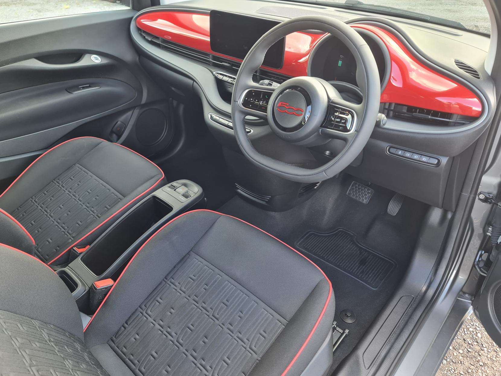 2023 FIAT 500E 2023 FIAT 500E