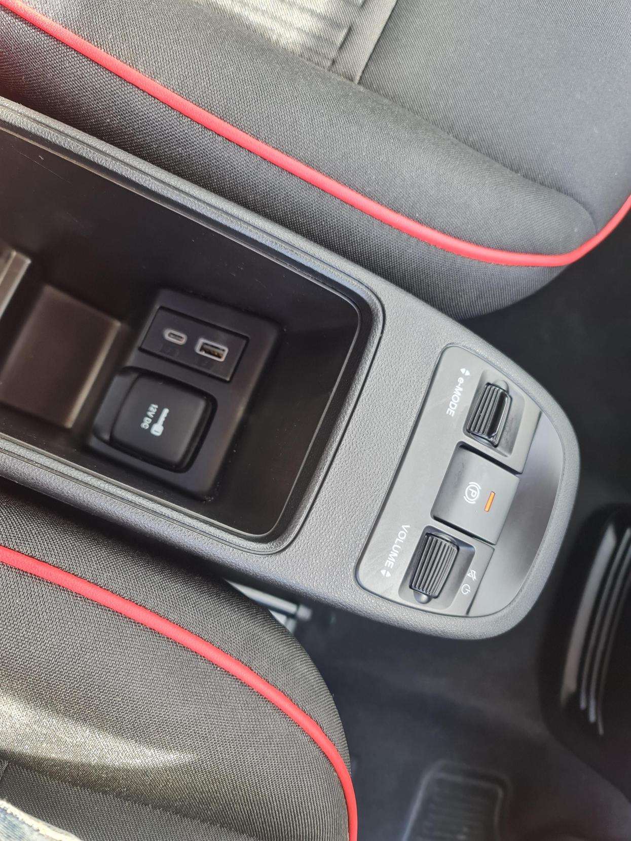 2023 FIAT 500E 2023 FIAT 500E