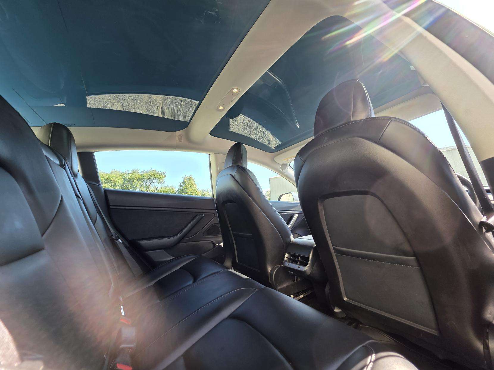 2019 TESLA MODEL 3 2019 TESLA MODEL 3